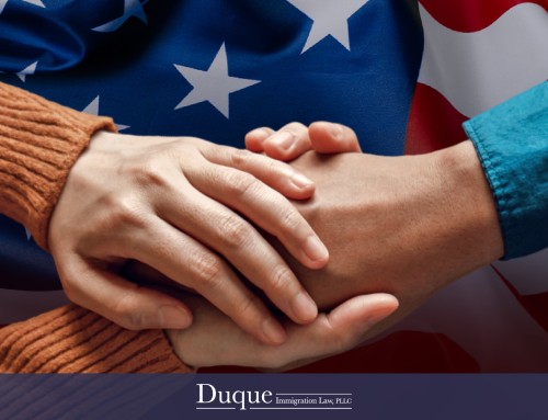 Discover how Duque Immigration Law facilitates obtaining permanent residency for your family in the United States. Our specialized attorneys will guide you step by step. Contact us for an initial consultation!